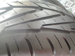 ขายยาง195/55/15 ปี 3809 NITTO NEO GEN JAPAN 1 ชุด  ราคา :  2,600.00  บาท