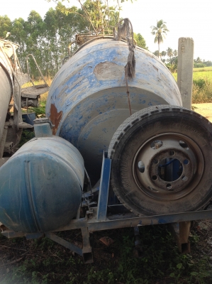 รถโม้ 2.5 คิว