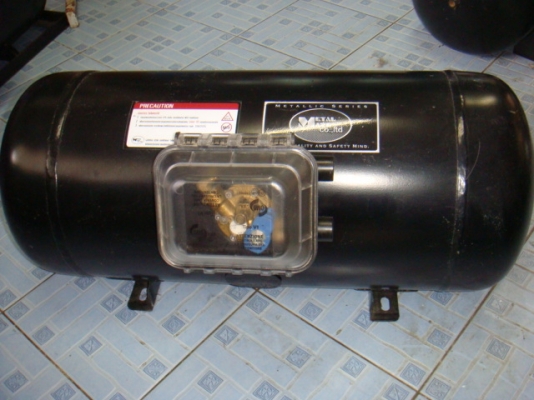 ขายถังแก๊ส LPG มัลติวาว สภาพดี ขายถังแก๊ส LPG มัลติวาว สภาพดี