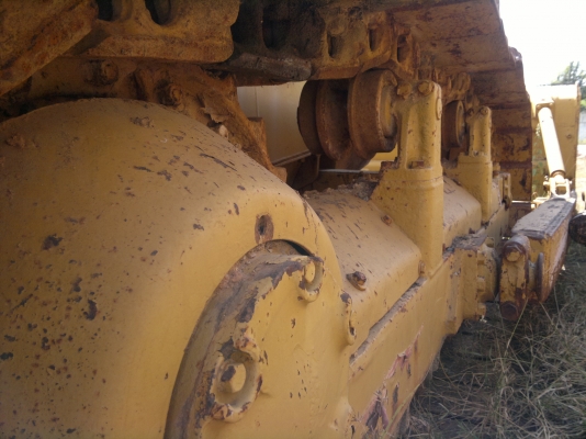 ขายรถแทรกเตอร์  CAT D6C เล่มทะเบียน ช้วงล้างเต็ม รถสวย พร้อมใช้