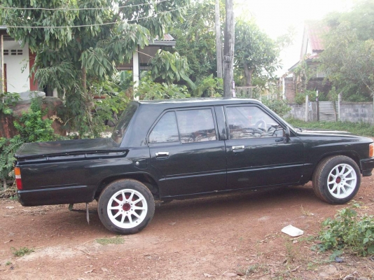 รถพร้อมใช้งานคลาสสิคเหมือนใด้ฟรีครับกำไรชีวิต