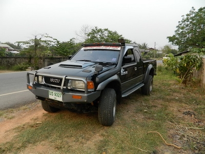 ขายรถ 4x4 พร้อมใช้งาน