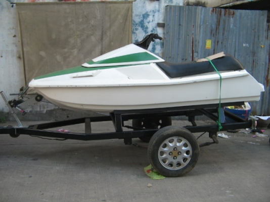 ขาย เรือเจ็ทสกี ยี่ห้อ Yamaha 650 ปลาโอ (มีเกียร์ถอยหลัง) พร้อมเทเลอร์สภาพพร้อมใช้งาน