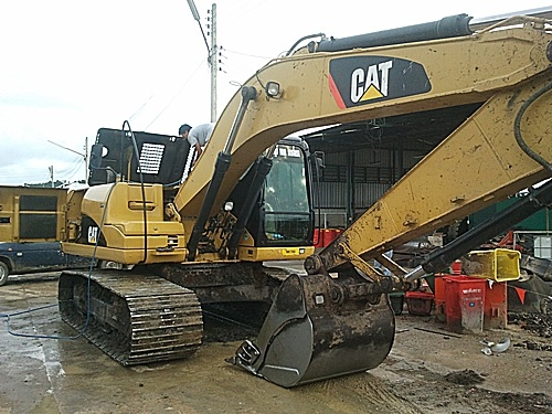 ขาย CAT 320D ไมล์ชม. 8,xxx เอกสารเล่มทะเบียน(ตค 3182) ไฟฟ้าครบเจ้าของขายเอง