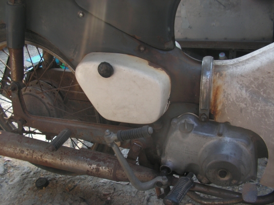 ฮอนด้าC50พี่เอสอยู่สุพรรณรับไปดูแลต่อแล้วครับ ฮอนด้าC50พี่เอสอยู่สุพรรณรับไปดูแลต่อแล้วครับ