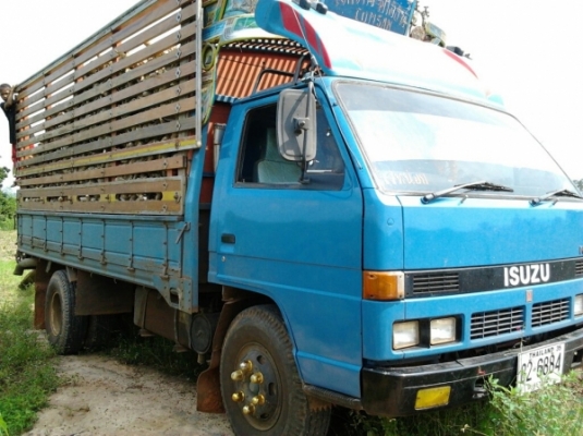 ***ขายแล้วครับขอบคุณ Truck2hand เสี่ยสั่งลุย!!! ห้างแท้ ปี38 จัดหนักพร้อมลุยNPR 59LU5FM 115 4BD1 Fหลัง สโลว์พร้อม ยาง8.25 ดี6เส้น คัสซีสวย วางเหล็กเสริมหนาแข็งแรง คอกไม้สูงสวยงาม ไม่ผุ 15ตันสบาย ราคาต่อรองได้ครับ