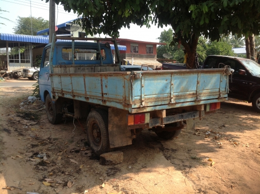 ขาย ถูกๆISUZU. 4. ล้อกลาง85 แรงม้าสภาพพร้อมใช้ เหมาะสำหรับ ชาวไร่ออ้ย  เจ้าของขายเอง ราคาต่อรองได้ ไม่มีทะเบียน.