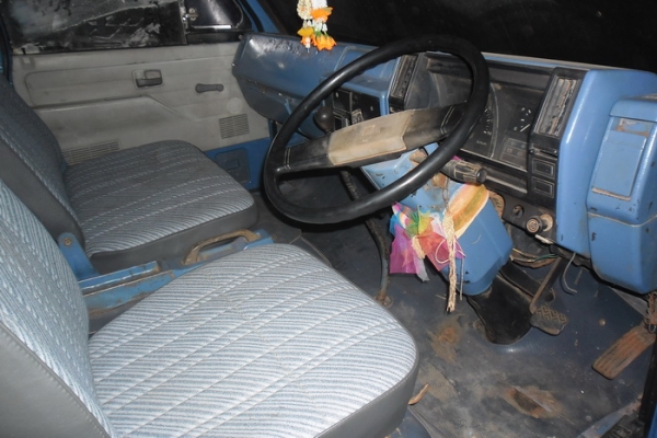 ***ขายแล้วครับขอบคุณ Truck2hand ขาย 6ล้อ ISUZU 115 ห้างแท้ หูช้าง ปี32/89 แบบรุ่นNPR59L5U เครื่อง4BD1 115 แรง แห้งๆ ไม่ไอไม่เยิ้ม เกียร์เดิม/เกียร์ยาว คัสซี46xxx คัสซีสวย ช่วงล่างใหญ่ หน้า 6น็อตแล้ว เฟืองท้ายFUSO รอบช้า ยาง8.25ขอบ16 ดี6เส้น กระบะ4.30ม.คอก