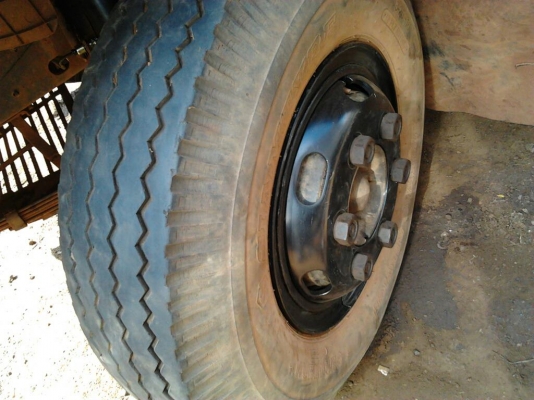 ***ขายแล้วครับขอบคุณ Truck2hand ขาย 6ล้อ ISUZU 115 ห้างแท้ หูช้าง ปี32/89 แบบรุ่นNPR59L5U เครื่อง4BD1 115 แรง แห้งๆ ไม่ไอไม่เยิ้ม เกียร์เดิม/เกียร์ยาว คัสซี46xxx คัสซีสวย ช่วงล่างใหญ่ หน้า 6น็อตแล้ว เฟืองท้ายFUSO รอบช้า ยาง8.25ขอบ16 ดี6เส้น กระบะ4.30ม.คอก