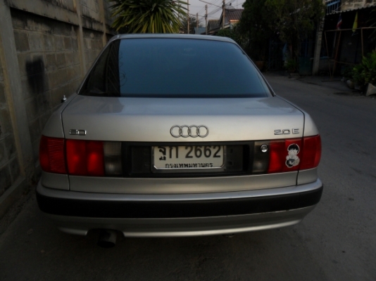 ขาย รถเก๋ง AUDI 80 ปี 93  2000CC