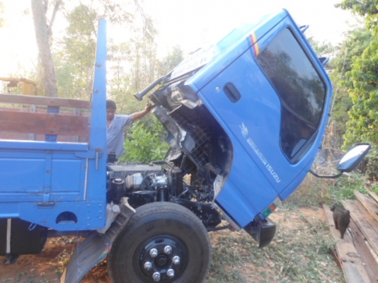 ขาย NPR130สวยๆห้างแท้ปี47ถูกๆ