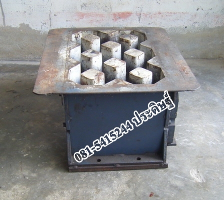 ขาย-พิมพ์อิฐบล็อกปลูกหญ้า พร้อมแท่นกลับบล็อก ใช้ติดตั่งเครื่องอิฐบล็อกขนาด4ก้อนได้ ขาย-พิมพ์อิฐบล็อกปลูกหญ้า พร้อมแท่นกลับบล็อก ใช้ติดตั่งเครื่องอิฐบล็อกขนาด4ก้อนได้