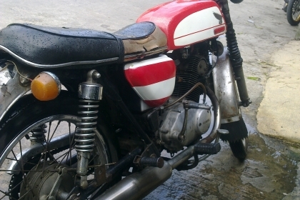 CB 125 ทะเบียน+โอน ราคา 28000 บาท CB 125 ทะเบียน+โอน ราคา 28000 บาท