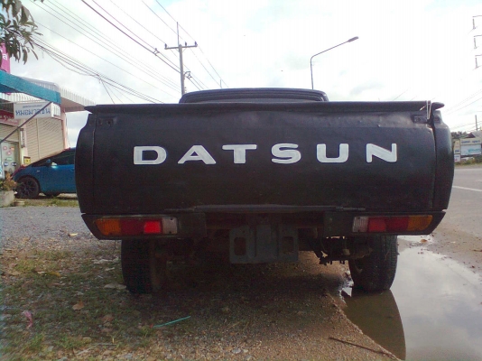 Datsun ช้างเหยียบ 4ขอ ไฟนอนเครื่องเดิม คัตซีไม่ผุราคาคุยได้0852938606