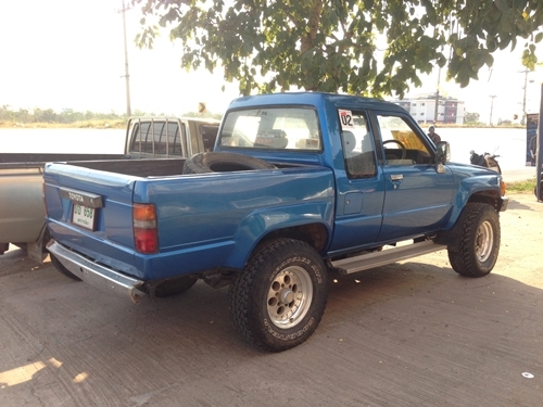 ขาย นิสสัน ฟรอนเทียร์ ปี04 เครื่อง UZ  เบนซิน+เเก๊ส ลงเล่มเเล้ว ****