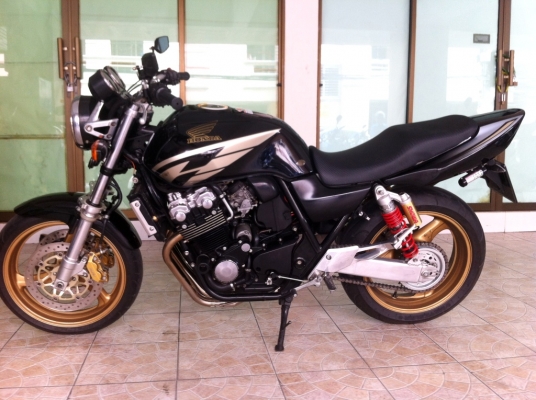ขาย CB400 SF TEC1 ปี2000 สวยๆ พร้อมทะเบียน โอนขนส่งได้เลย ราคาลดได้