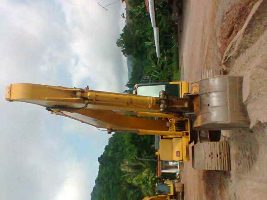 ขายรถแบคโค KOMATSU   pc200-7 รถสวยพร้อมใช้เอกสารครบ