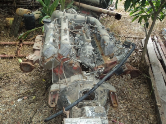 ขายเครื่องพร้อมเกียร์ HINO  EF  550