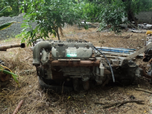 ขายเครื่องพร้อมเกียร์ HINO  EF  550