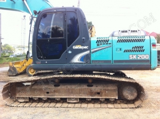 รถแบคโฮ ยี่ห้อ KOBELCO รุ่น SK200 -8