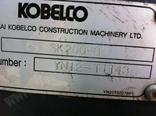 รถแบคโฮ ยี่ห้อ KOBELCO รุ่น SK200 -8