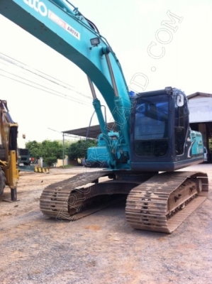 รถแบคโฮ ยี่ห้อ KOBELCO รุ่น SK200 -8