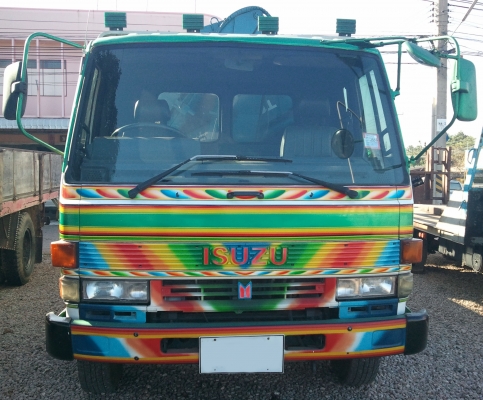 ขาย 6 ล้อ 195 ติดเครนพับ Tadano ขาย 6 ล้อ 195 ติดเครนพับ Tadano
