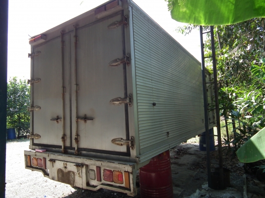 ขายตู้อะลูมิเนียมใส่รถบรรทุกใหญ่สวยๆครับ ขายตู้อะลูมิเนียมใส่รถบรรทุกใหญ่สวยๆครับ