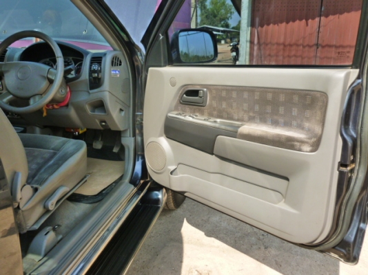 แสงฟ้าเต้นรถ///ขายISUZU-D-MAX - RODEO LS 3.0 MT 4WD แสงฟ้าเต้นรถ///ขายISUZU-D-MAX - RODEO LS 3.0 MT 4WD