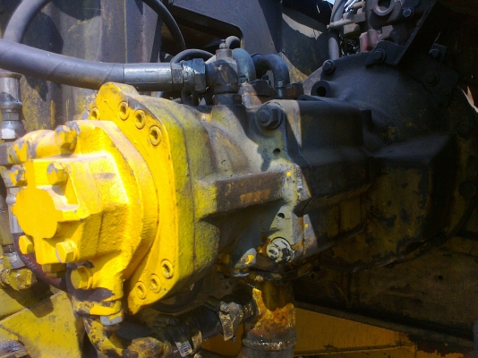 ฝากขาย  KOMATSU PC200-5