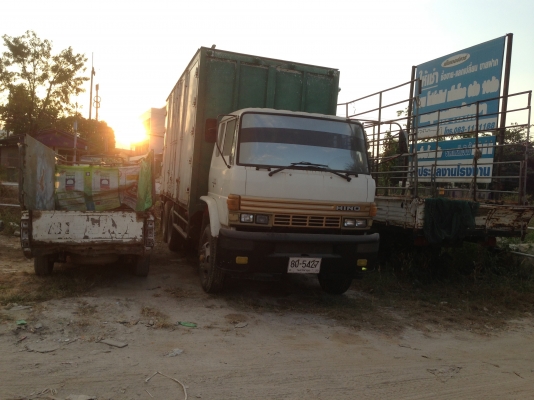 ขายสิบล้อตู้