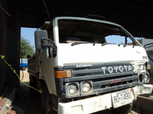 ขายดาวน์ TOYOTA  115  ดั้ม