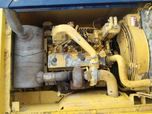 ขายรถแมคโครPC100-5 ไฟฟ้าครบโซ่ใหม่ เอกสารอินวอย สภาพพร้อมใช้ สนใจติดต่อ บอย 085-156-2314