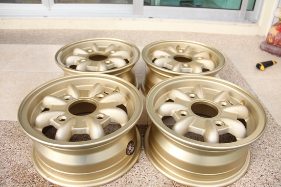 ขายล้อกล้วยขอบ 10" เบิกใหม่ญี่ปุ่น สภาพนางฟ้า ขายล้อกล้วยขอบ 10" เบิกใหม่ญี่ปุ่น สภาพนางฟ้า