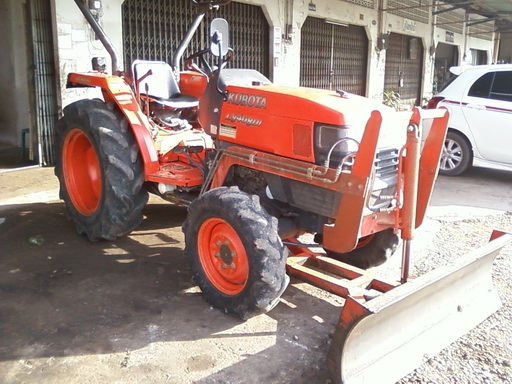 ขายรถไถ KUBOTA L3408 DI 35แรง 2เพลา  พร้อมดันหน้า