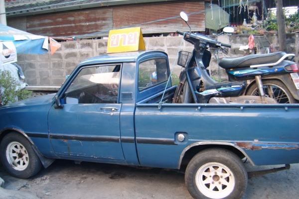 ขายมาสด้า1000 เดิมบางรถมือหนึ่ง ทะเบียนโอนพร้อมใช้