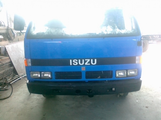 รถห้างแท้หูช้างขายหกล้อNPR115แรงยาว5เมตร กำลังจ้างต่อกระบะตามรูปเครื่องดีสีสวยแห้งๆราคาคุยได้ครับขายได้ขายเลยครับ