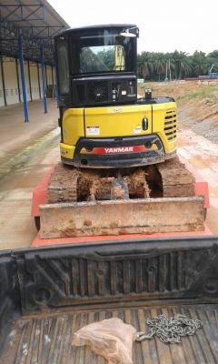 หางพ่วงเทรลเลอร์ ยอดเทรลเลอร์ รับต่อเทรลเลอร์ รถเกี่ยวข้าว รถแบคโฮ หางพ่วงเทรลเลอร์ ยอดเทรลเลอร์ รับต่อเทรลเลอร์ รถเกี่ยวข้าว รถแบคโฮ