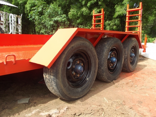 หางพ่วงเทรลเลอร์ ยอดเทรลเลอร์ รับต่อเทรลเลอร์ รถเกี่ยวข้าว รถแบคโฮ หางพ่วงเทรลเลอร์ ยอดเทรลเลอร์ รับต่อเทรลเลอร์ รถเกี่ยวข้าว รถแบคโฮ