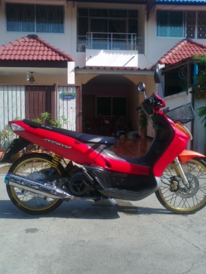 +++-ขายนูโวตัวเก่าสีแดงโลโก้นูเครื่องเดิมๆราคาไม่แรงเท่าไร19999บาท+++++++++