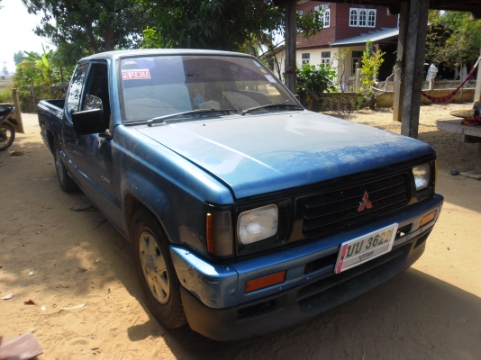 รถกระบะL200แอร่โร่บอดี แคป เครื่อง2500พวงมาลัยพาวเวอร์ ปี่2537รถสวยพร้อมใช้งาน