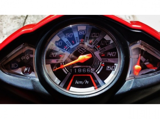 (หัวฉีด) Sky Drive ตัว Special Edition วิ่งน้อย ขายถูก ต่อลองได้ (หัวฉีด) Sky Drive ตัว Special Edition วิ่งน้อย ขายถูก ต่อลองได้