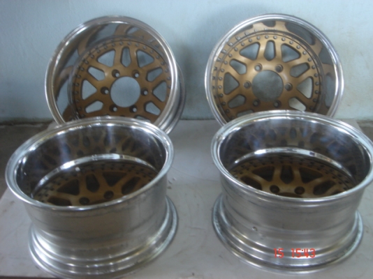 ขายแม็ก 2 ชิ้นแท้ 15x8 ลึก 6 นิ้ว16500 ขายแม็ก 2 ชิ้นแท้ 15x8 ลึก 6 นิ้ว16500