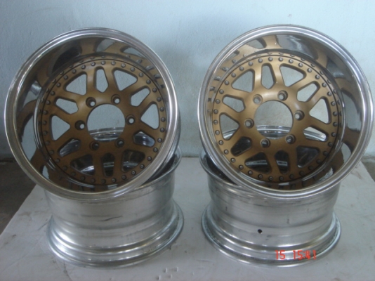 ขายแม็ก 2 ชิ้นแท้ 15x8 ลึก 6 นิ้ว16500 ขายแม็ก 2 ชิ้นแท้ 15x8 ลึก 6 นิ้ว16500