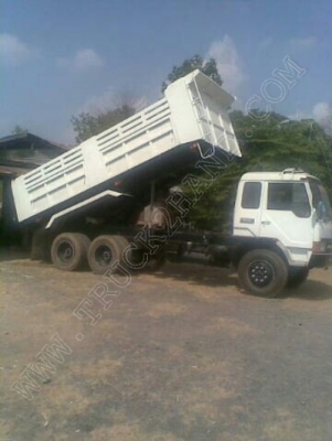 รถบรรทุก 10 ล้อดั๊พม์ ยี่ห้อ MITSUBISHI รุ่น FUSO