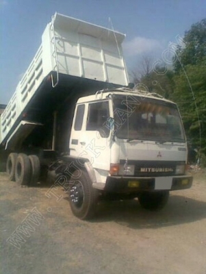 รถบรรทุก 10 ล้อดั๊พม์ ยี่ห้อ MITSUBISHI รุ่น FUSO