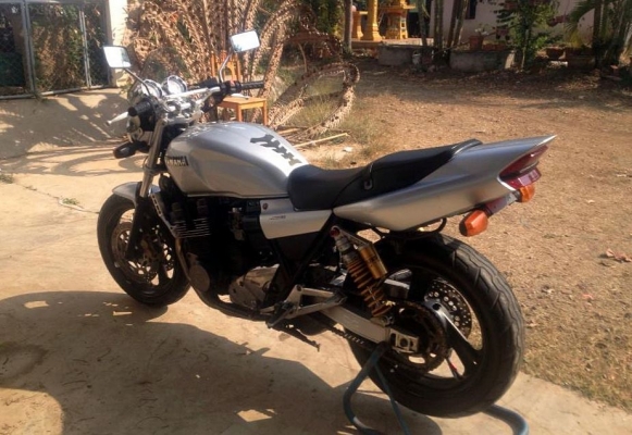 ขายXJR400ปี2000อินวอย+สรรพสามิต69000สวยๆรูปด้านในครับต่อรองได้ครับ ขายXJR400ปี2000อินวอย+สรรพสามิต69000สวยๆรูปด้านในครับต่อรองได้ครับ