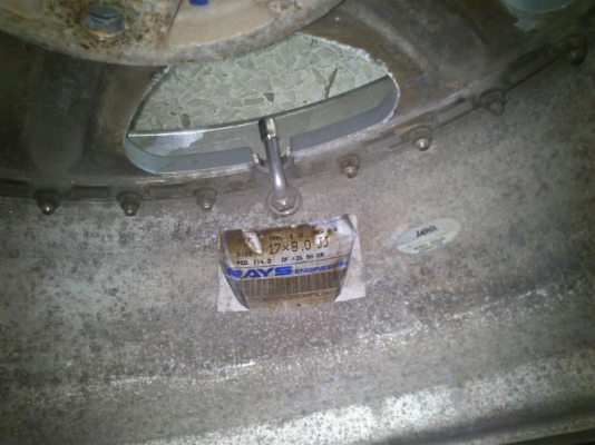 ขายแม็ก volk av แท้17 หน้า7หลัง8 5/114พร้อมยาง ขายแม็ก volk av แท้17 หน้า7หลัง8 5/114พร้อมยาง