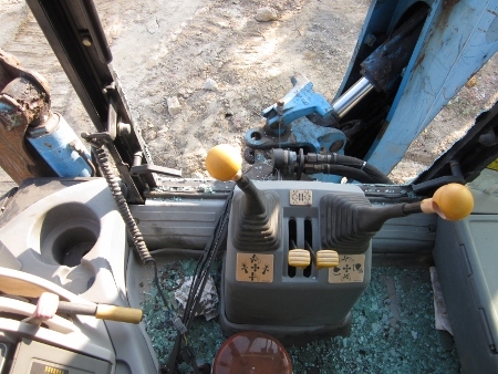 ขาย-รถหน้าตักหลังขุด JCB: รุ่น 217 ขาช้าง 91 แรง เครื่อง 4 สูบ 1 เพลา มีลายหัวเจาะ มือสองญี่ปุ่น