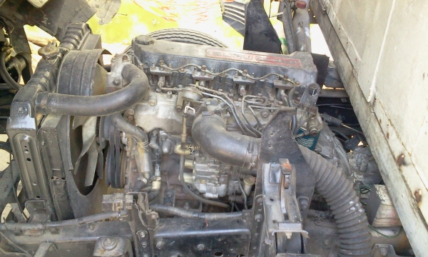 นิสสัน 6 ล้อ วางเครือง isuzu นิสสัน 6 ล้อ วางเครือง isuzu